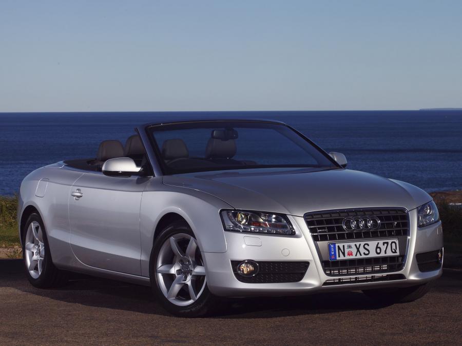  Audi A5 Cabriolet 2.0T 2009 года  (AU) (фото 17 из 22)